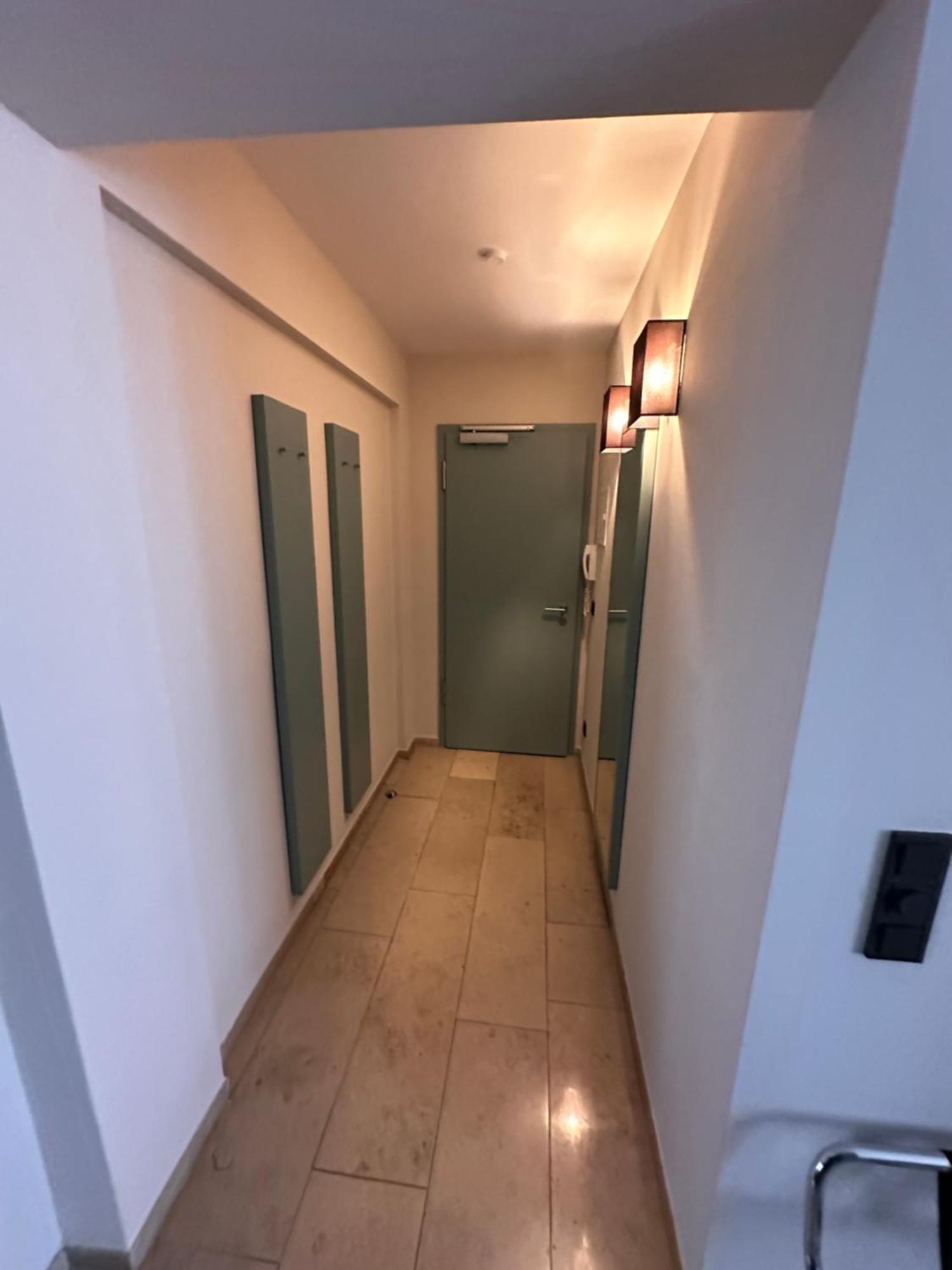 Devin Art Hotel Dusseldorf Ngoại thất bức ảnh